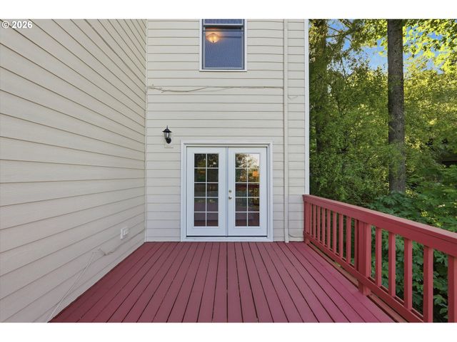 17 HIDALGO St, Lake Oswego, OR 97035