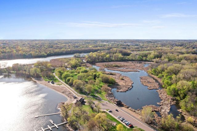 10604 32nd Avenue N, Plymouth, MN 55441