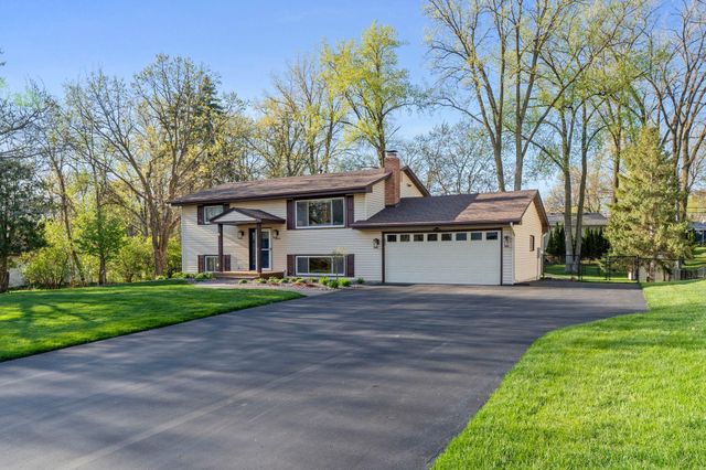 10604 32nd Avenue N, Plymouth, MN 55441