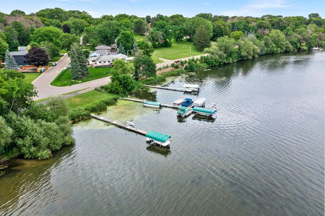 10604 32nd Avenue N, Plymouth, MN 55441