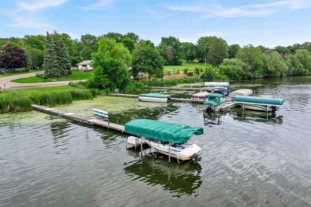 10604 32nd Avenue N, Plymouth, MN 55441