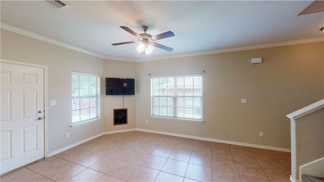 4450 Reveille Road, College Station, TX 77845