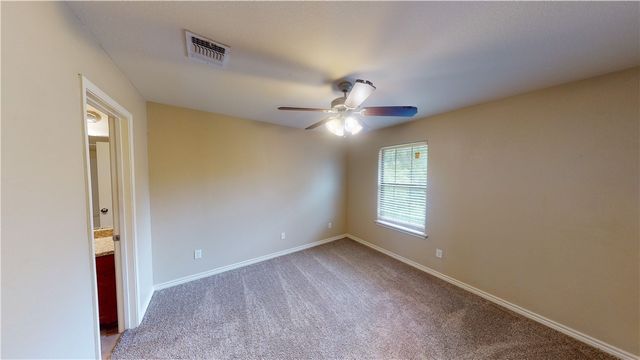 4450 Reveille Road, College Station, TX 77845