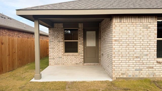 541 MARSH Street, Cleburne, TX 76033