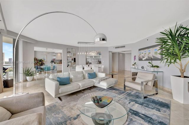 7000 Island Blvd 1701, Aventura, FL 33160