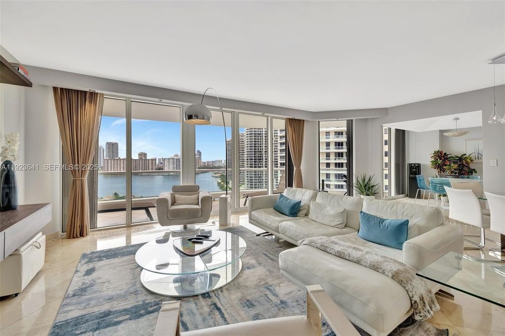 7000 Island Blvd 1701, Aventura, FL 33160