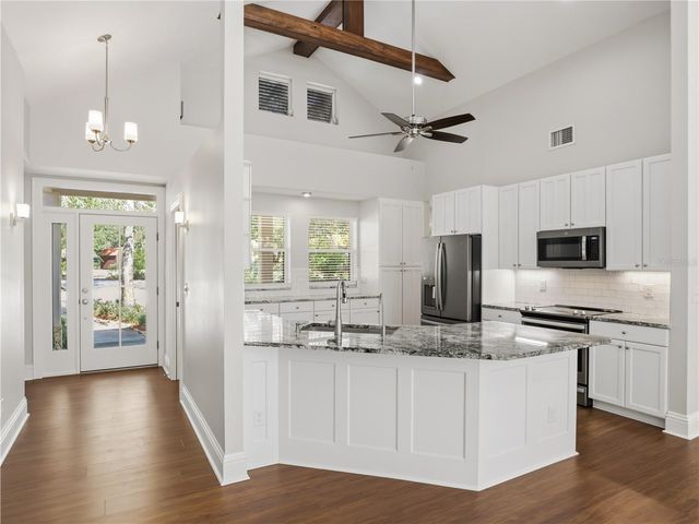 6043 LAKE ERIE ROAD, Groveland, FL 34736