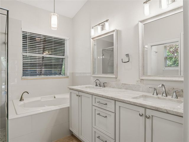 6043 LAKE ERIE ROAD, Groveland, FL 34736