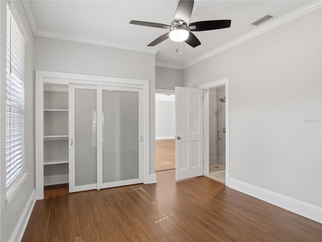 6043 LAKE ERIE ROAD, Groveland, FL 34736