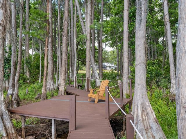 6043 LAKE ERIE ROAD, Groveland, FL 34736