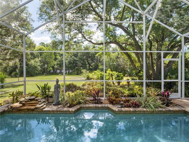 6043 LAKE ERIE ROAD, Groveland, FL 34736