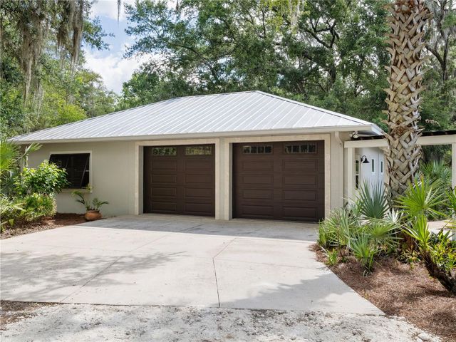 6043 LAKE ERIE ROAD, Groveland, FL 34736