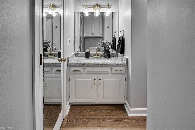 330 W Presnell Street 7, Asheboro, NC 27203