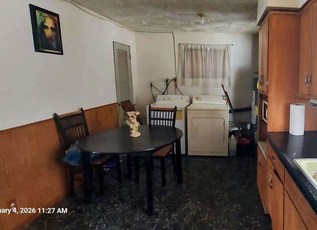 1149 Lafayette Street, Aurora, IL 60505