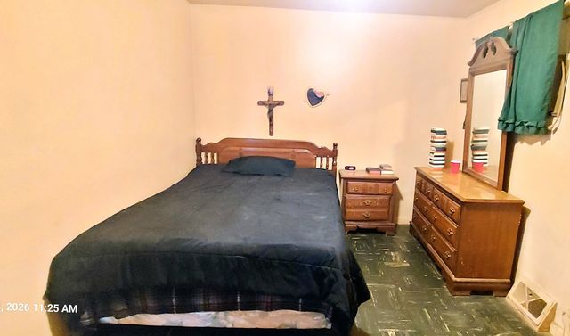 1149 Lafayette Street, Aurora, IL 60505