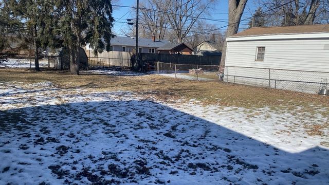 1149 Lafayette Street, Aurora, IL 60505