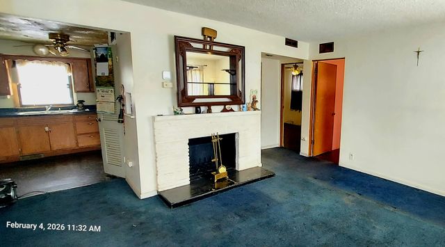 1149 Lafayette Street, Aurora, IL 60505