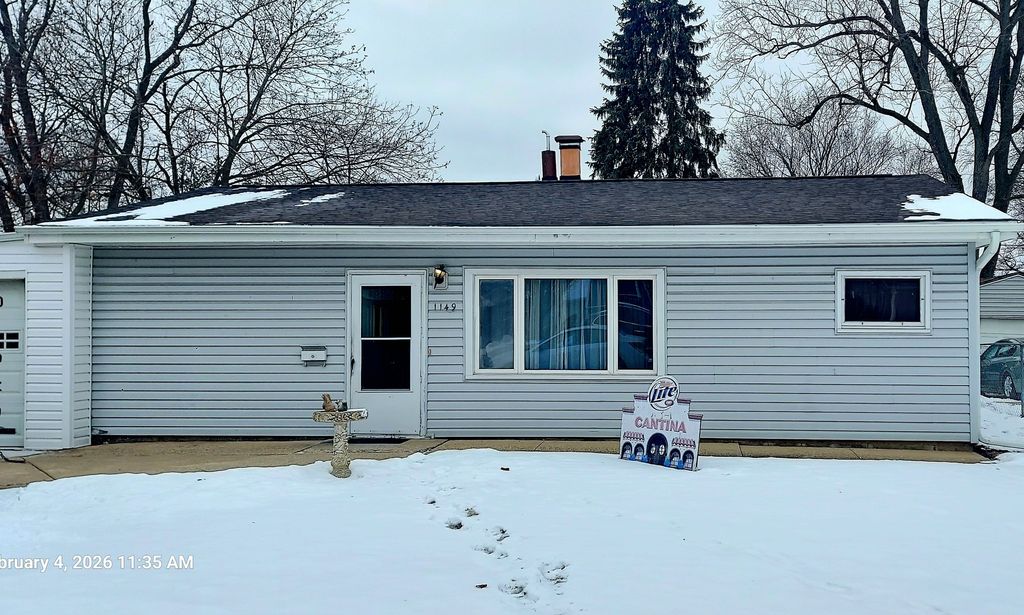 1149 Lafayette Street, Aurora, IL 60505