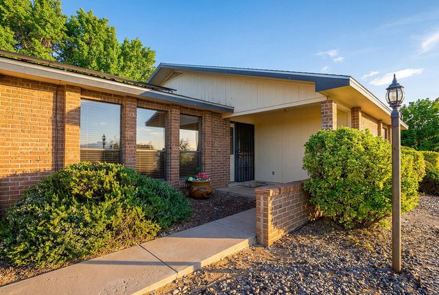 6067 Cottontail Road NE, Rio Rancho, NM 87144