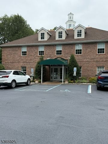 2 Richmond Road Suite306 306, West Milford Twp., NJ 07480