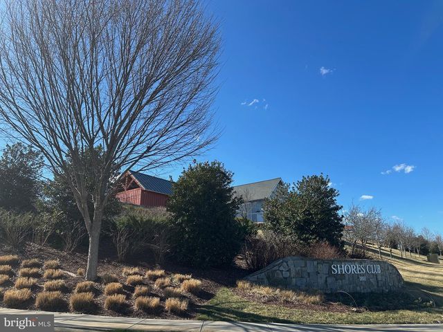 1756 BLUE SPRUCE ST, Dumfries, VA 22026