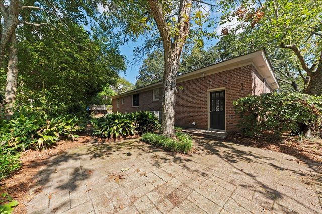 251 Bennett Street, Mount Pleasant, SC 29464