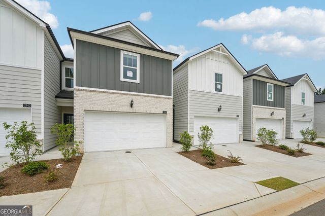 7840 Marie Way, Fairburn, GA 30213