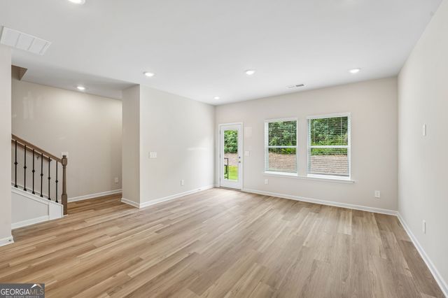 7840 Marie Way, Fairburn, GA 30213