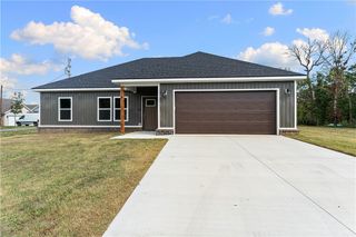 2 Wendike Lane, Bella Vista, AR 72715