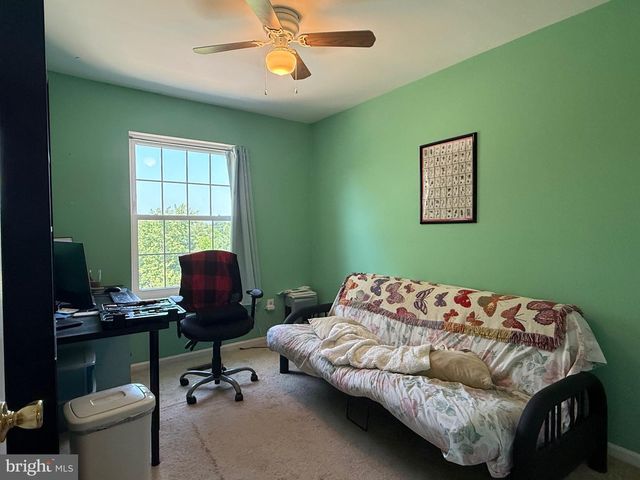 195 LONGFORD RD, West Chester, PA 19380