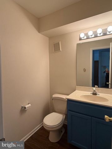 195 LONGFORD RD, West Chester, PA 19380