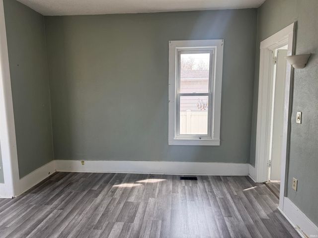 303 N Harrison Street, Syracuse, IN 46567