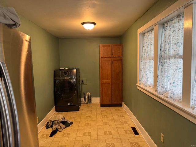 303 N Harrison Street, Syracuse, IN 46567