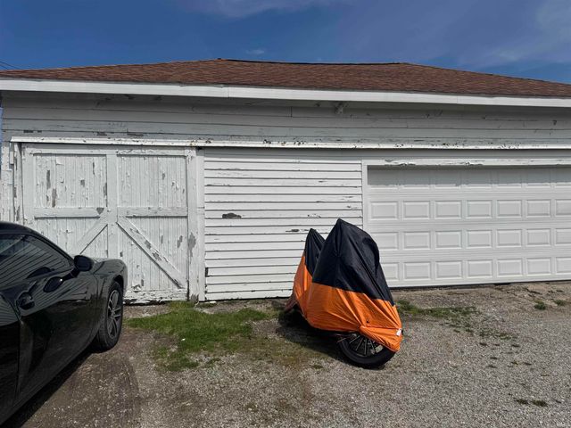 303 N Harrison Street, Syracuse, IN 46567
