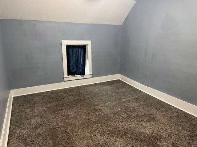 303 N Harrison Street, Syracuse, IN 46567
