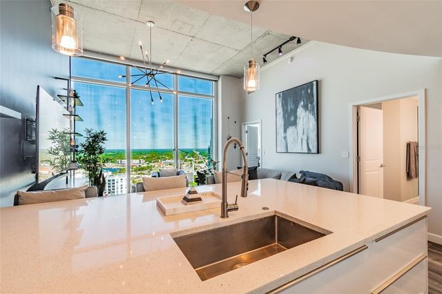 777 N ASHLEY DRIVE 3211, Tampa, FL 33602