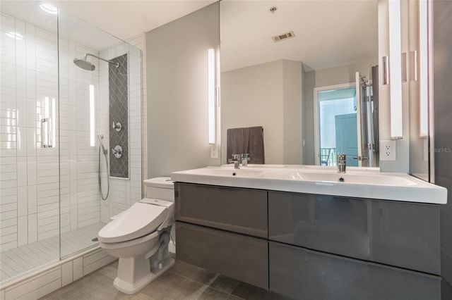 777 N ASHLEY DRIVE 3211, Tampa, FL 33602