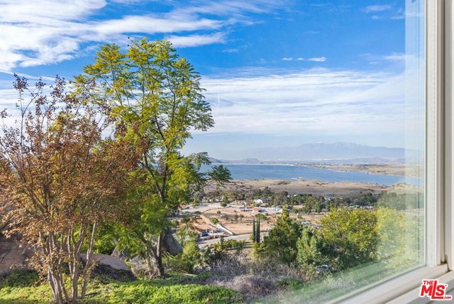 20965 Bentley Drive, Perris, CA 92570