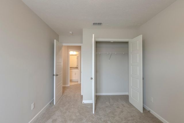 4333 Doral Dr, Murfreesboro, TN 37127