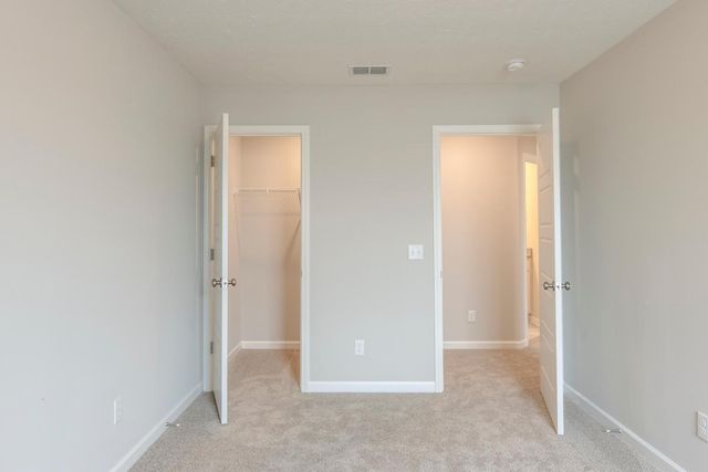 4333 Doral Dr, Murfreesboro, TN 37127