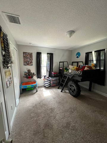 16605 NW 32nd Avenue, Okeechobee, FL 34972