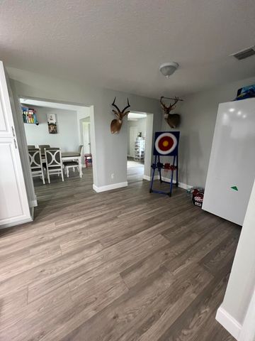 16605 NW 32nd Avenue, Okeechobee, FL 34972