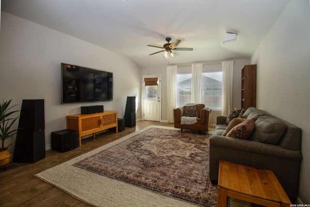 10614 Penelope Way, Converse, TX 78109