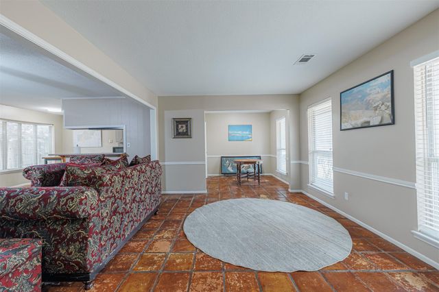 9418 Beverlyhill Street, Houston, TX 77063