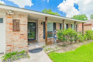 9418 Beverlyhill Street, Houston, TX 77063