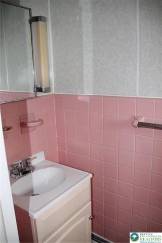 1932 West Highland Street, Allentown City, PA 18104