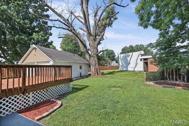 209 N 14th Street, Belleville, IL 62220