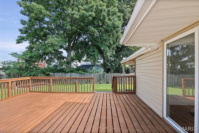 209 N 14th Street, Belleville, IL 62220