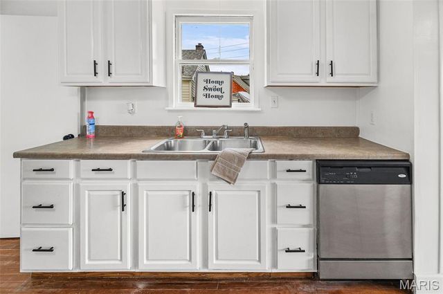 209 N 14th Street, Belleville, IL 62220