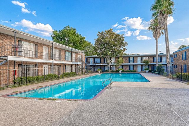 6305 Westward Street 176, Houston, TX 77081